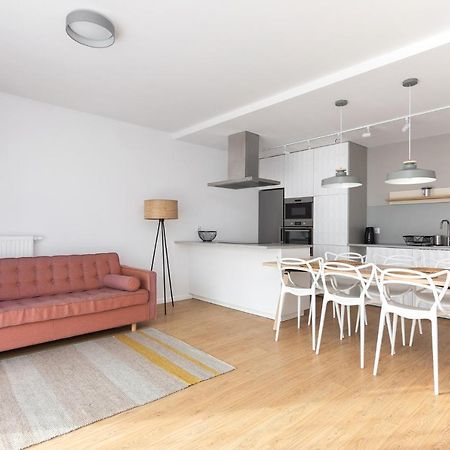 Family Apartment Nearto Old Town Vermelo By Neartopl Cracóvia Exterior foto