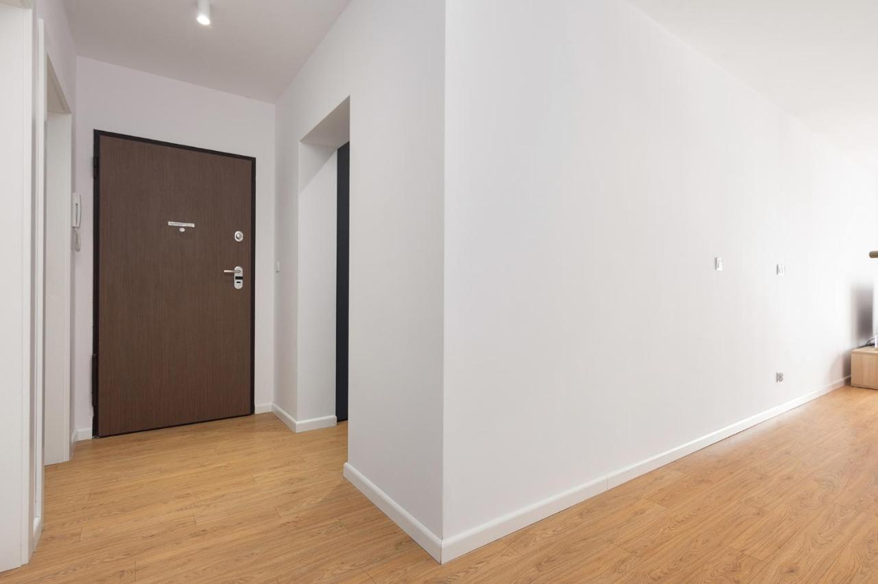 Family Apartment Nearto Old Town Vermelo By Neartopl Cracóvia Exterior foto